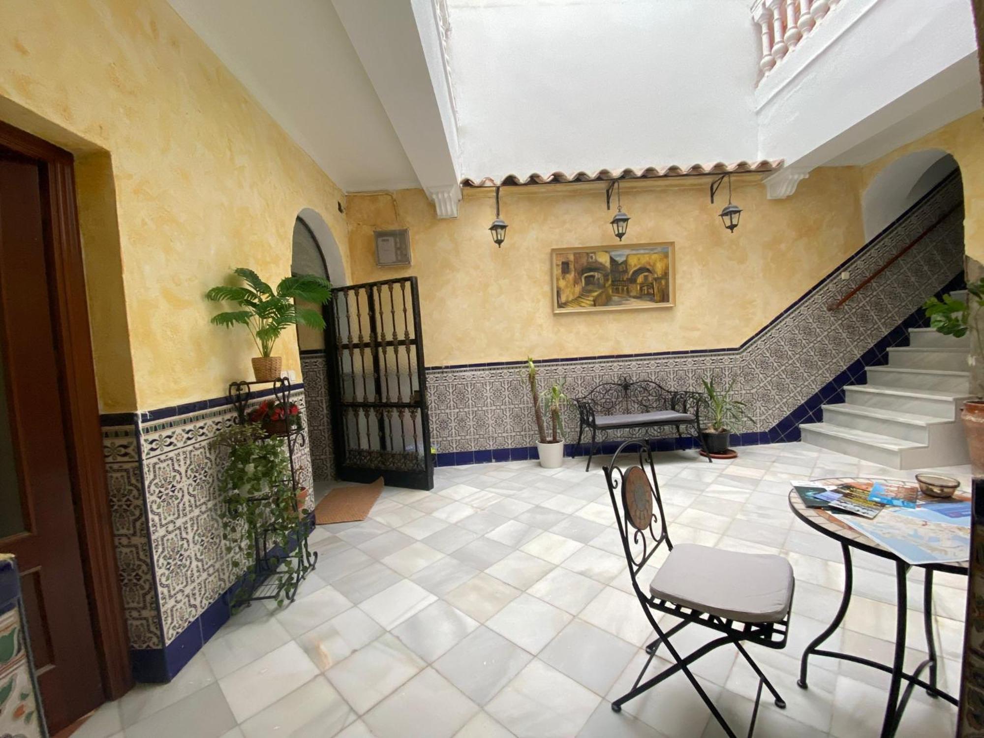 Patio Andalusi Junto A La Vina Apartment Cadiz Exterior photo